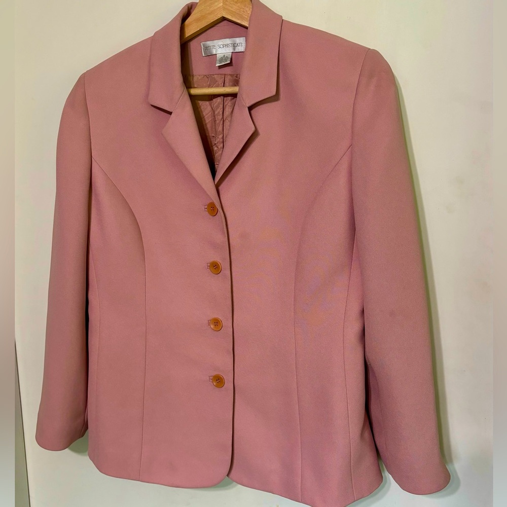 Petite Sophisticate Suit Jacket pink/Rose color, Size 6